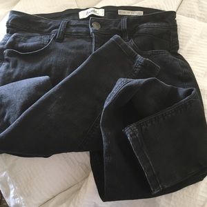 Black push-up skinny jeans